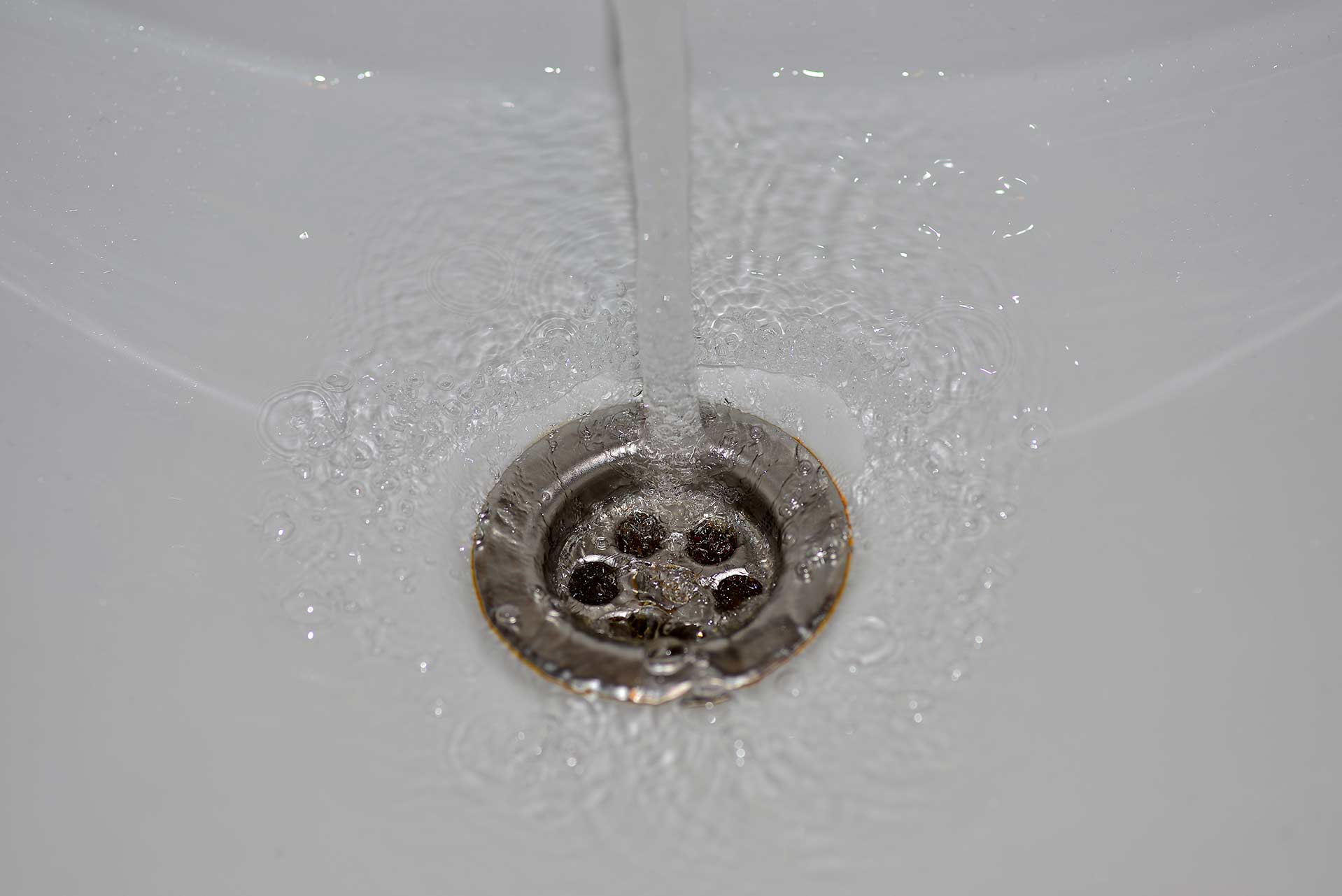 A2B Drains provides services to unblock blocked sinks and drains for properties in Brent.